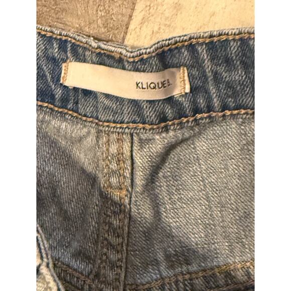 Klique B. Jean Shorts Womens Size 25 Blue Denim Pockets Distressed Hem Deets - Picture 6 of 9